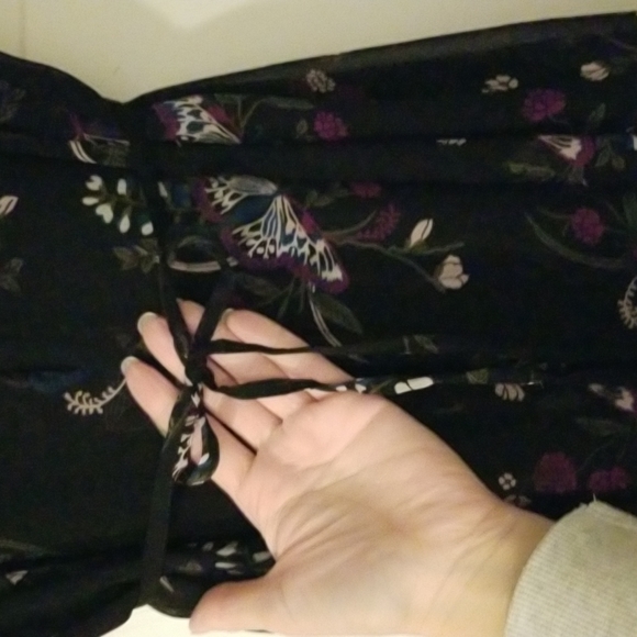 Maternity Dress - Picture 7 of 7